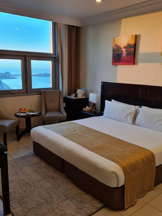 Costa Del Sol Hotel Kuwait City Esterno foto